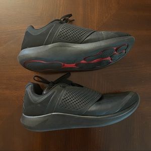 Black Nike Jordan’s Size 10